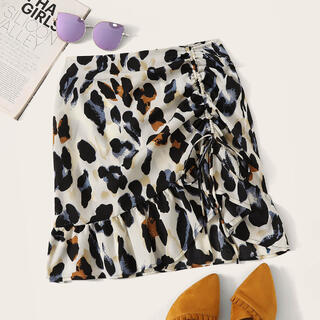 Асимметричная юбка с леопардовым принтом